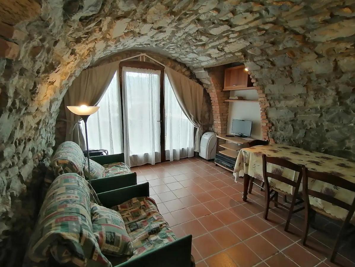 דירות טברנולה ברגמסקה Casa Sasso מראה חיצוני תמונה
